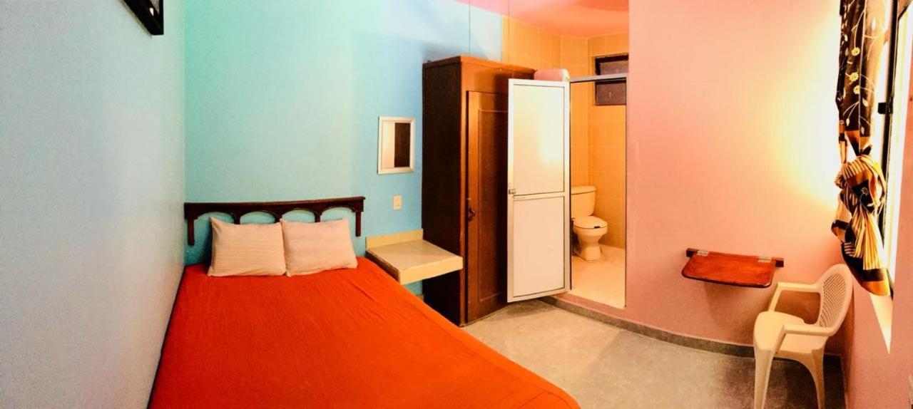 Hotel Los Arcos Pénjamo Dış mekan fotoğraf