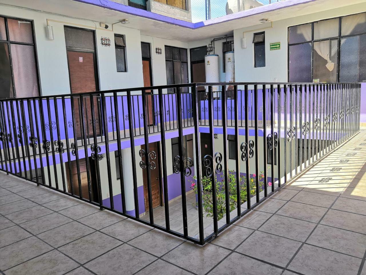 Hotel Los Arcos Pénjamo Dış mekan fotoğraf